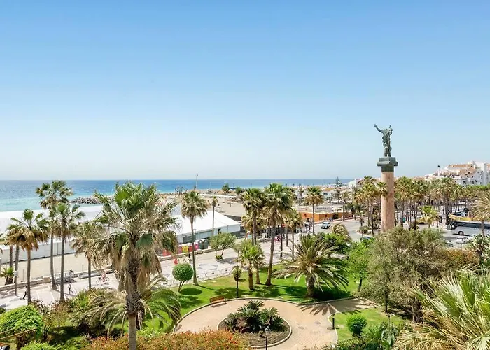 Beachfront Penthouse With Sea Views Puerto Banus