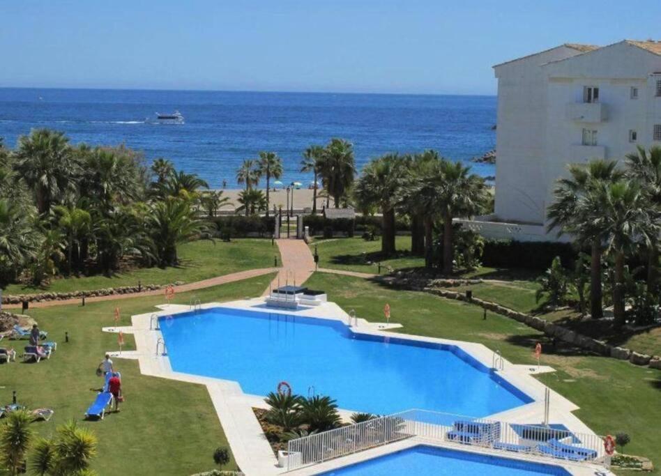 Beachfront Penthouse With Sea Views Puerto Banus Apartment Marbella
